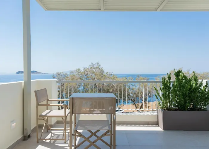 Lägenhet Kyma Andros Gavrio